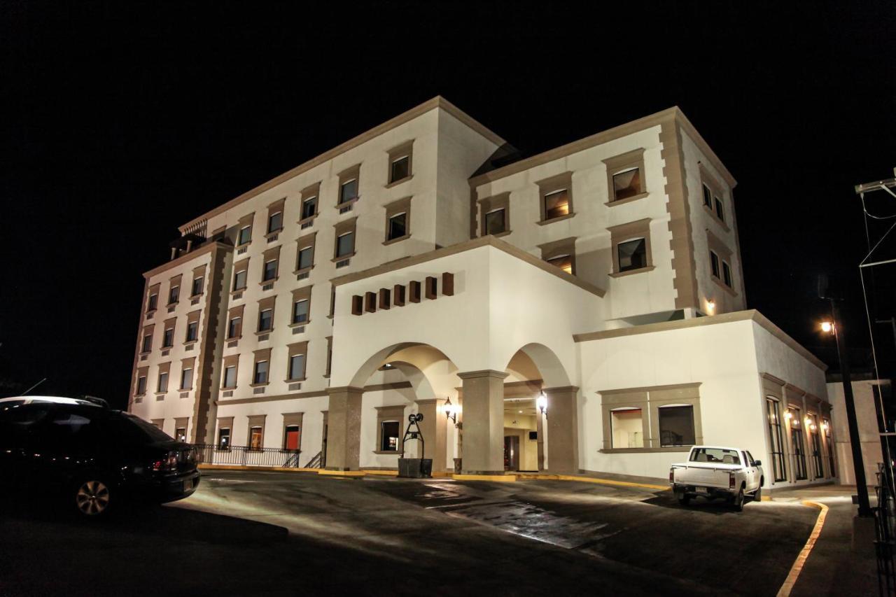 Best Western Plus La Mina Parral Zewnętrze zdjęcie