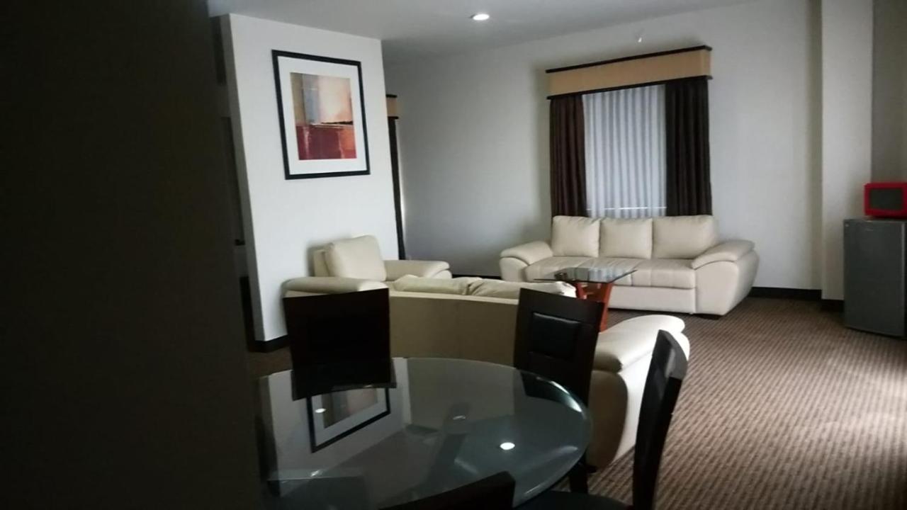 Best Western Plus La Mina Parral Zewnętrze zdjęcie