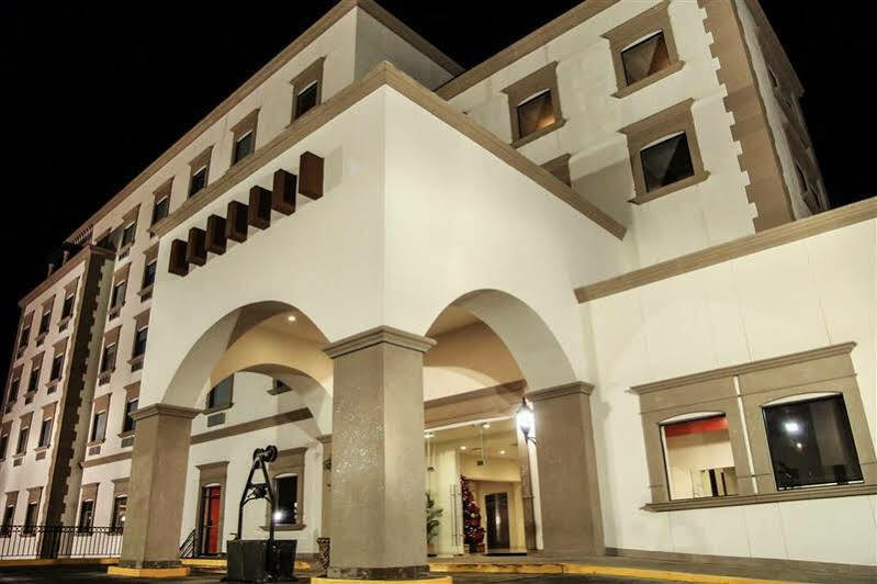 Best Western Plus La Mina Parral Zewnętrze zdjęcie